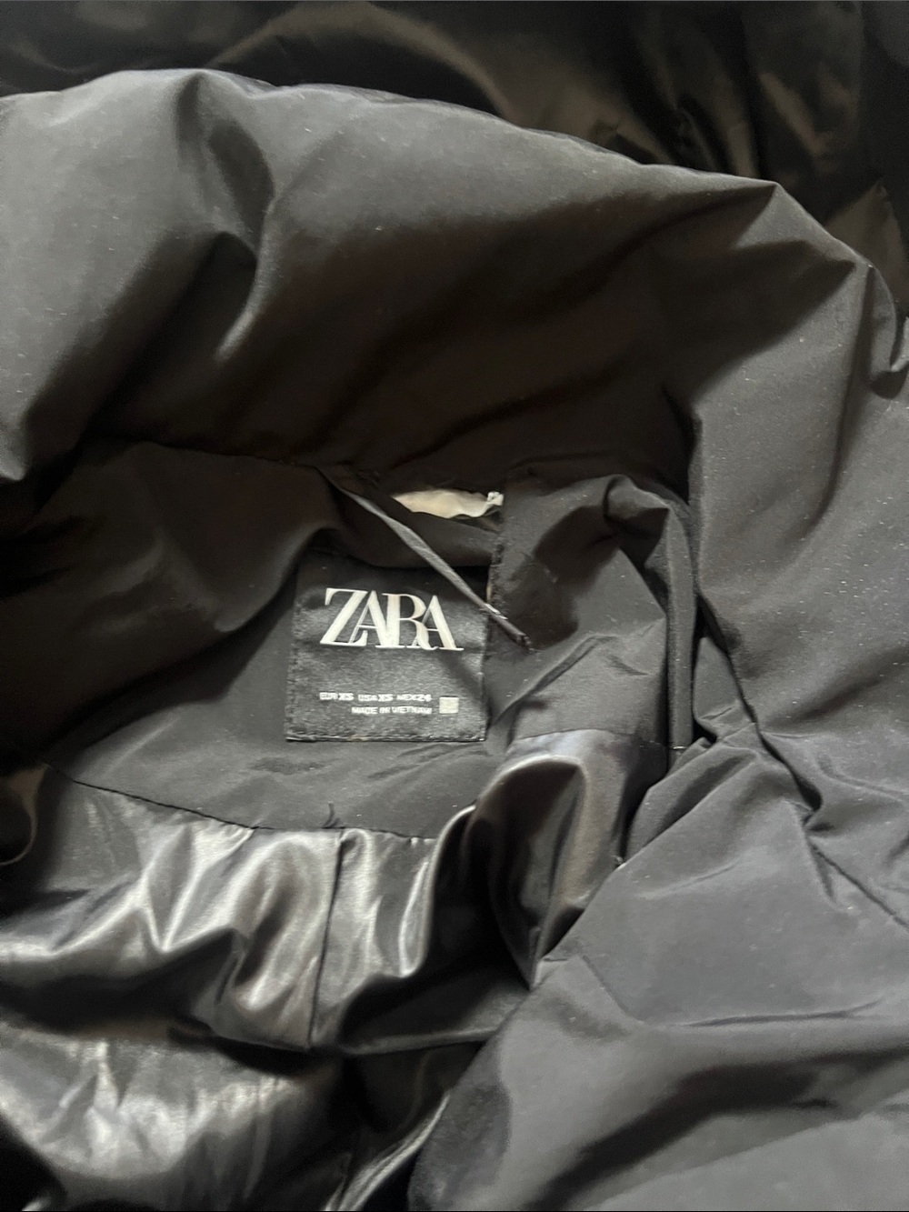 Zara Long Hooded Black Puffer Coat - Women - Picture 10 of 12